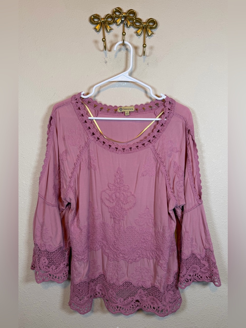 Democracy Boho Dusty Rose Crochet- Lace Trim Tunic Top. Size S